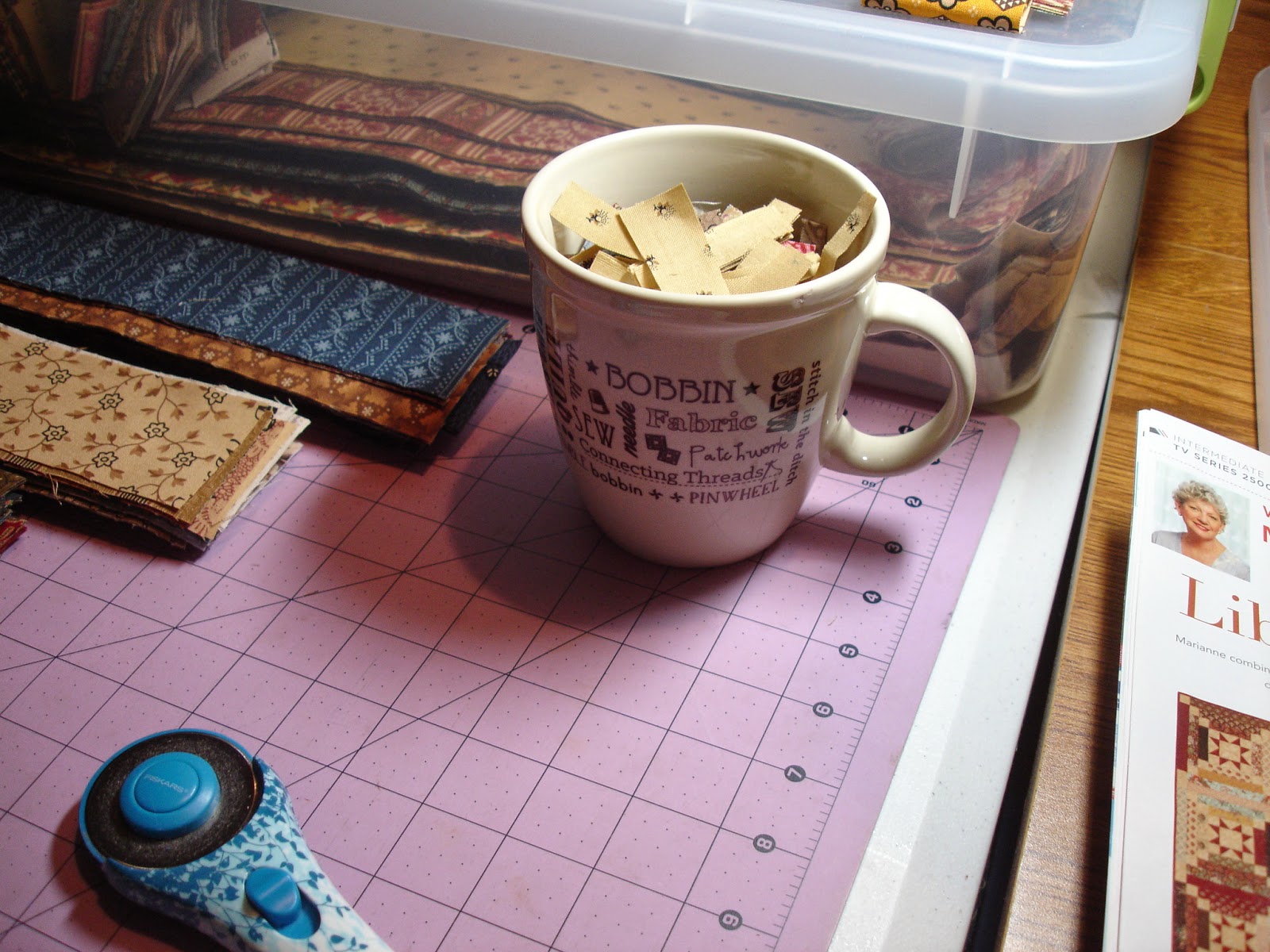 Subee Sews Quilts Working on the Libby's Log Cabin quilt.