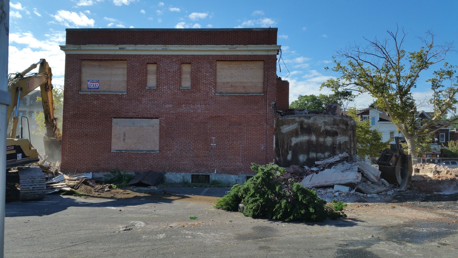 Trenton365 McDonalds on Chambers Street in Trenton NJ