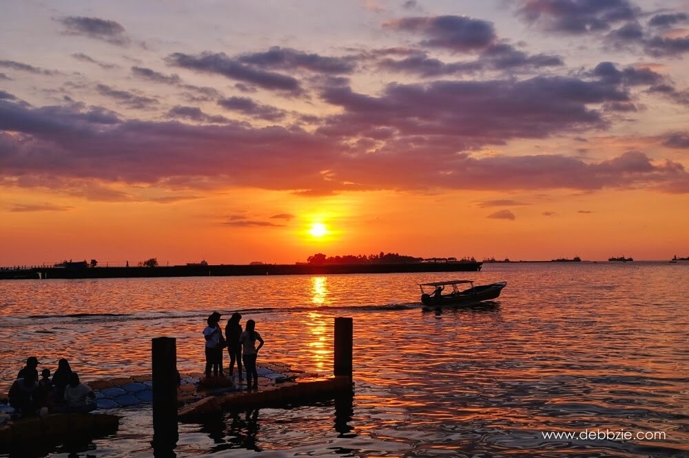 My Time Capsule Indonesia Sunset In Losari Beach