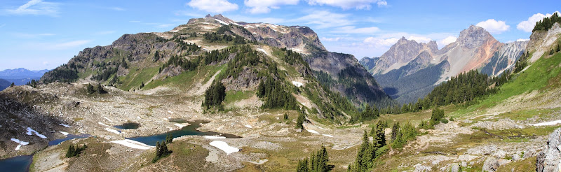 View from Yellow Aster Butte toward Tomyhoi Peak
