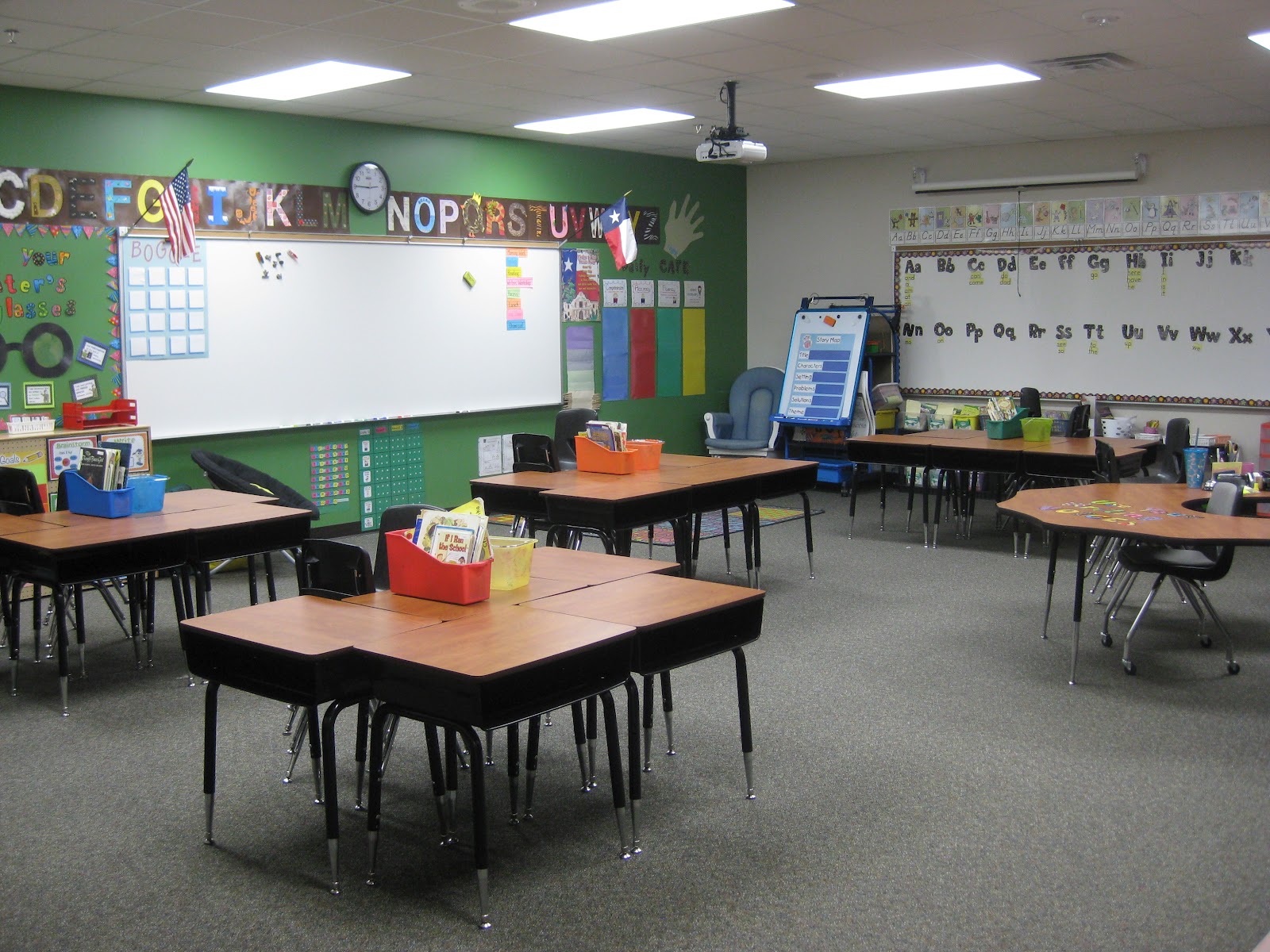 F is for First Grade Classroom Setup