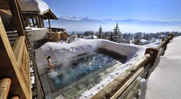 Piscine Chauffée au Bois