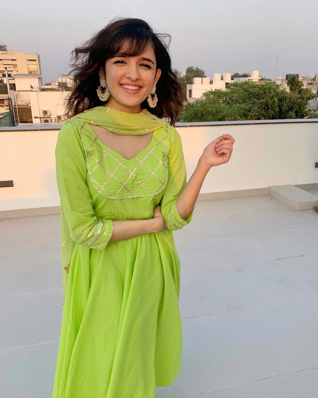 Shirley setia pic