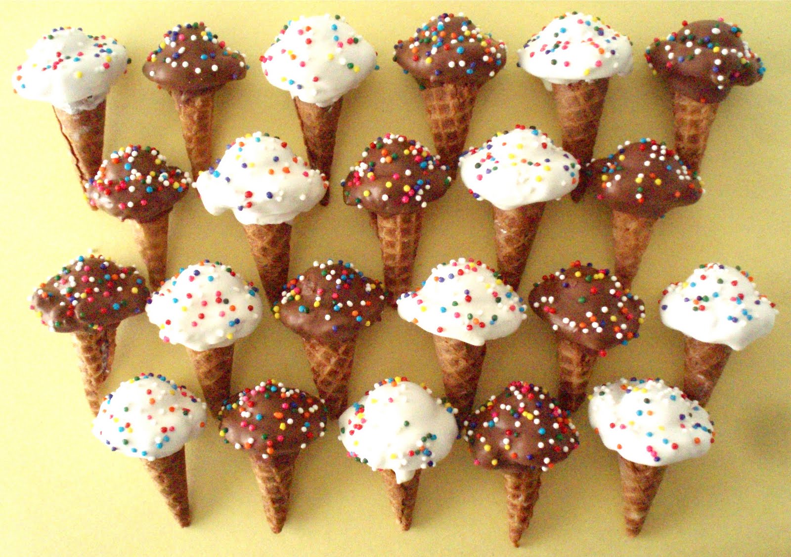 Ice Cream Cone Crispy Treats The Lindsay Ann