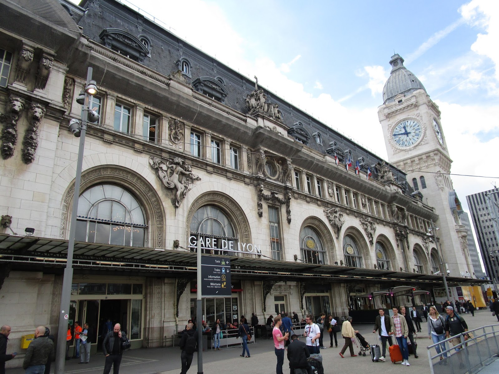 Spretnak The Blog Traveling From Paris To Saint Etienne