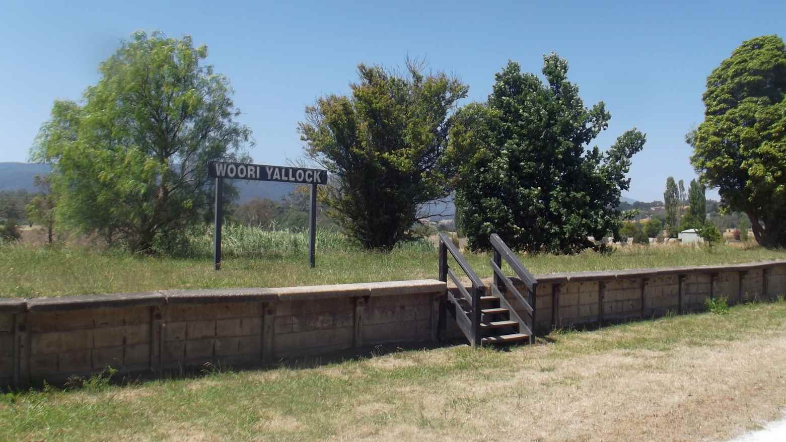 TRACKS, TRAILS AND COASTS NEAR MELBOURNE Warburton Rail Trail, at Woori Yallock