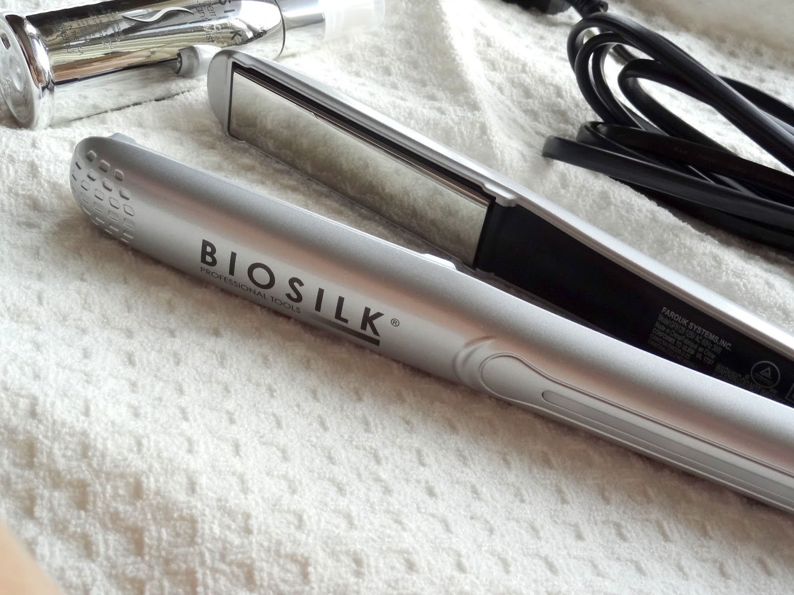 Makeup, Beauty and More Biosilk 1" Titanium Flat Iron
