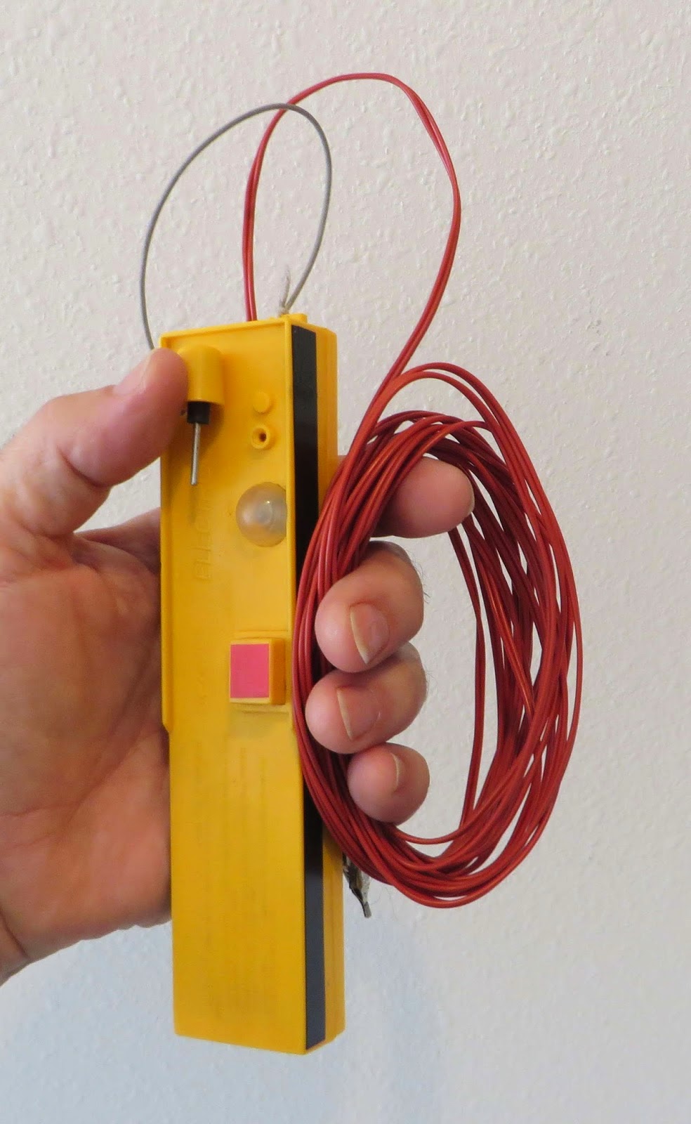 Model Rocket Building Wrapping Controller Wires?