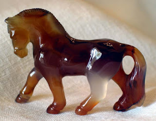Escultura caballo de agata