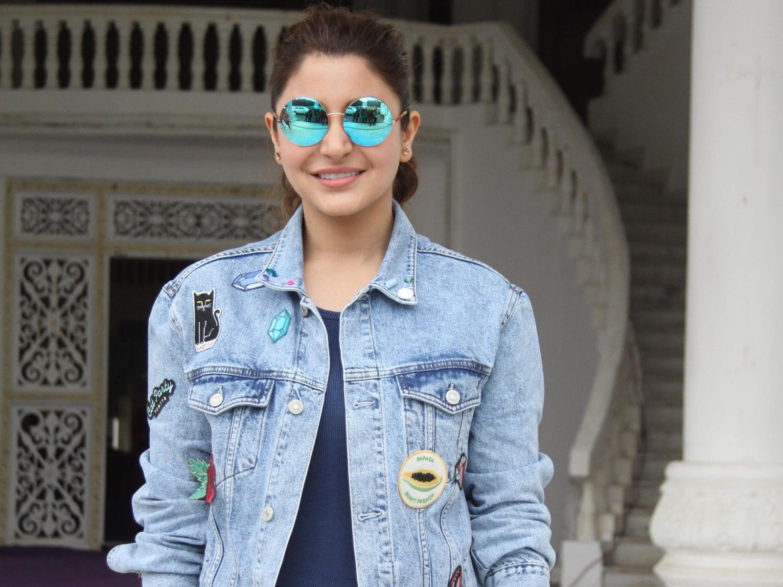 Sunglasses That Are In Trend This Year 2018 anushka anushka round aviator sunglass