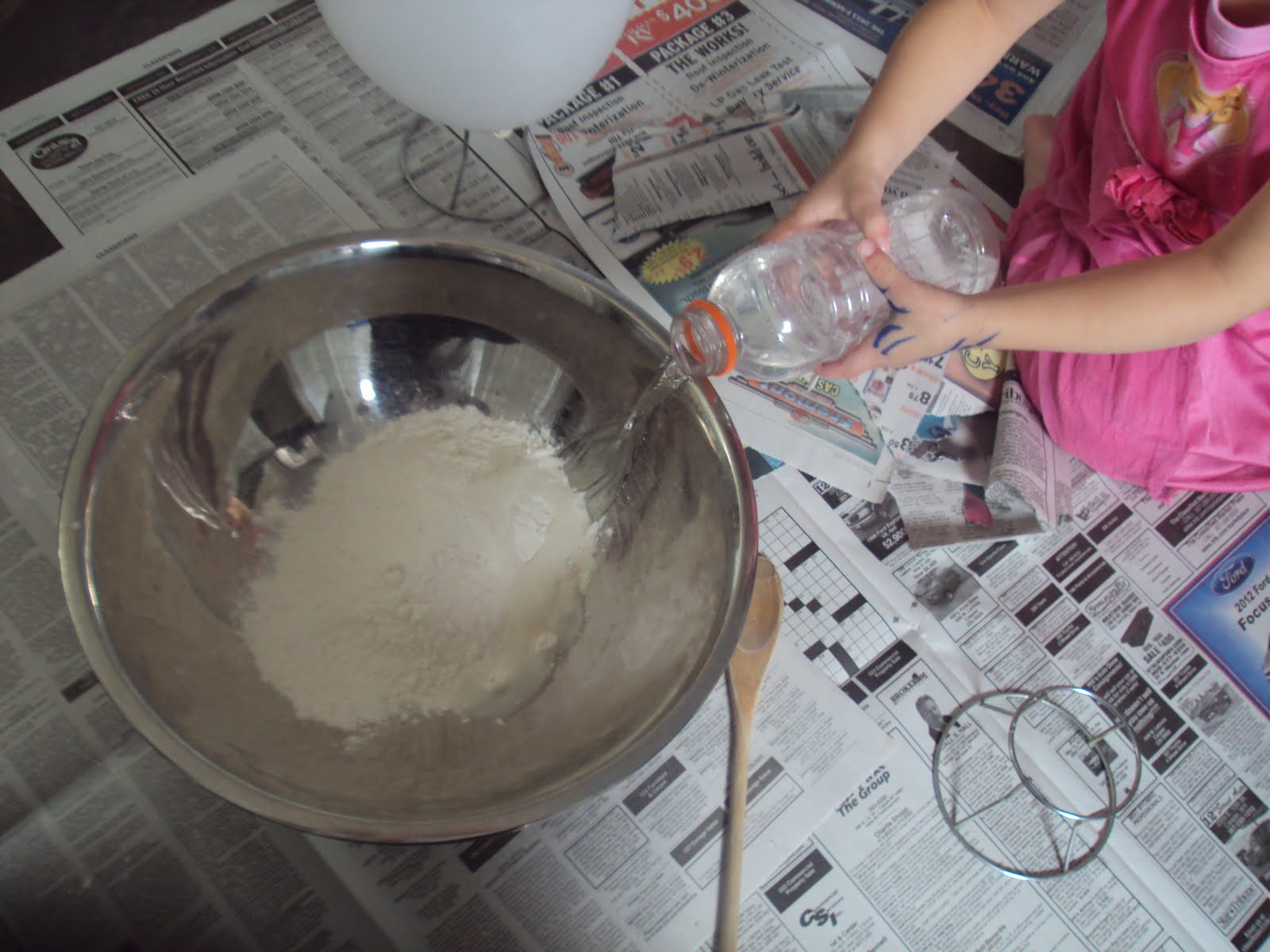 Time for Play Flour, Water and Balloons = Pinatas!!