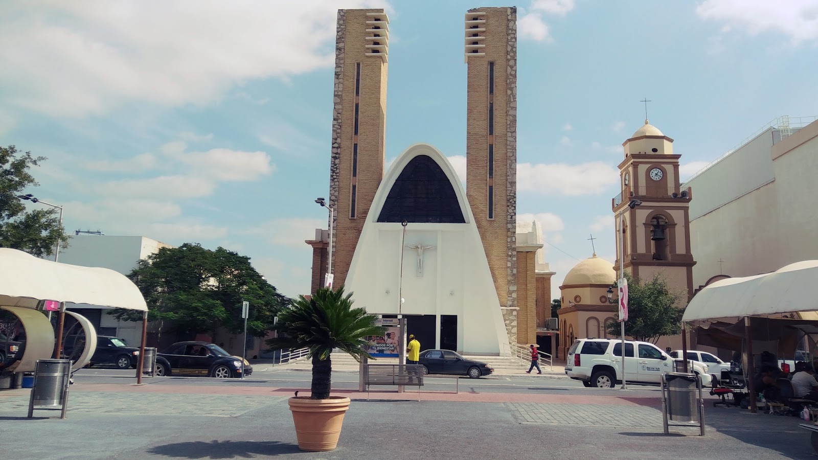Reportero sin fronteras: Reynosa, Tamaulipas. - Conociendo el centro de la  ciudad - Mole con Arroz...