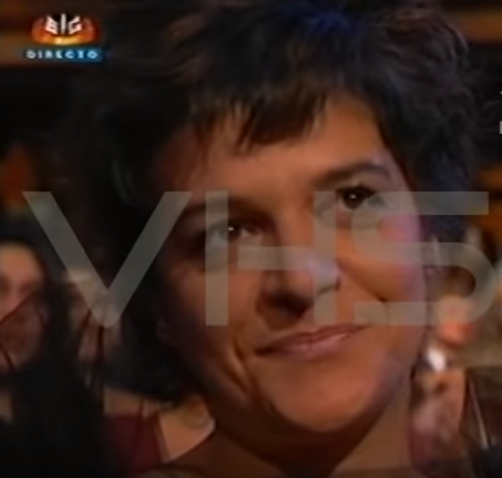 Júlia Pinheiro na Gala dos Globos de Ouro 2001 emitida no ano 2002 da SIC