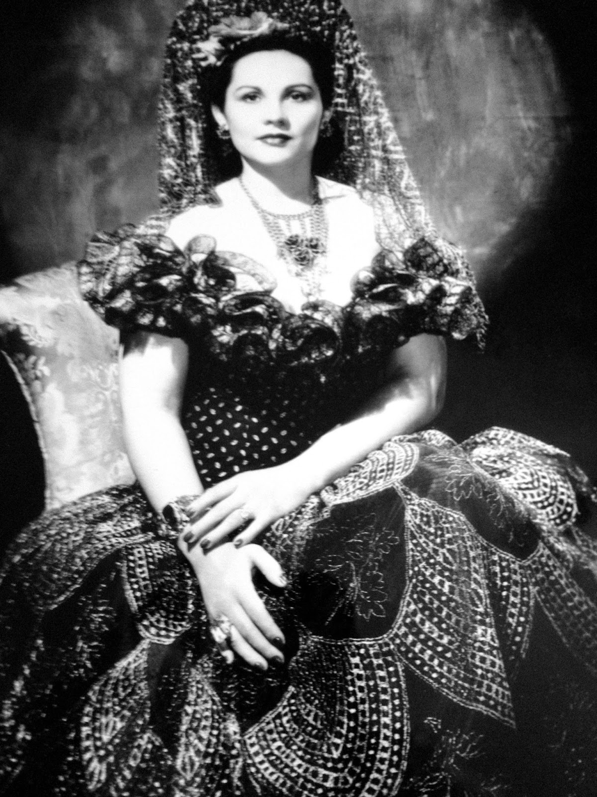 carlotta dating site In december 2011 casiraghi started dating stand-up comedian and actor gad elmaleh their son, raphaël, by charlotte casiraghi and robert maggiori. carlotta dating site In december 2011 casiraghi started dating stand-up comedian and actor gad elmaleh their son, raphaël, by charlotte casiraghi and robert maggiori.