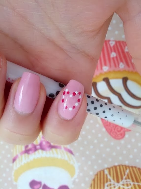 Nail art st Valentin avec Bourjois 