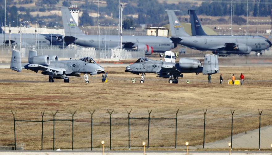 Τα στρατεύματα του Ερντογάν πολιορκούν πραξικοπηματίες και Αμερικανούς στη βάση του Ιντσιρλίκ 