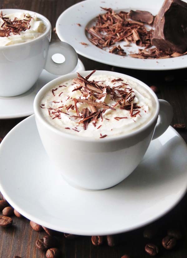 Resumen semanal: ¿vestidos o pantalones? y el carré como corte de pelo