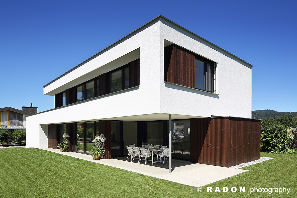 Auskragende Terrasse - The Recomendation Letter