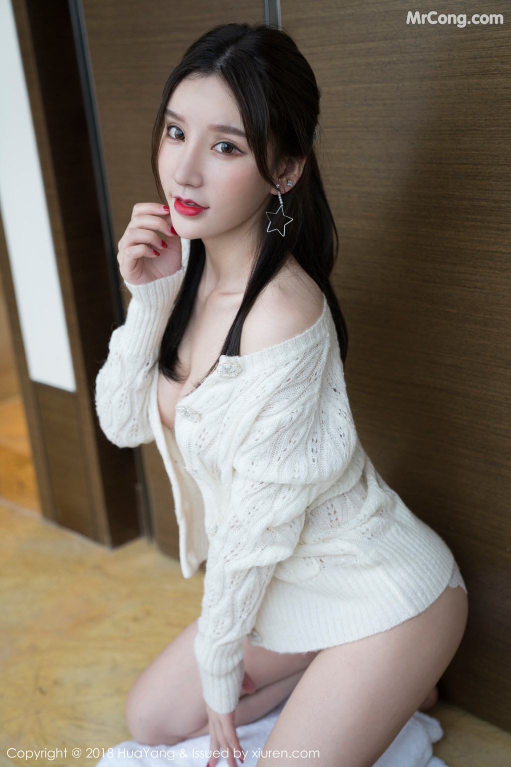 HuaYang 2018-06-15 Vol.053: Model Zhou Yuxi (周 于 希) (46 photos) photo 2-11