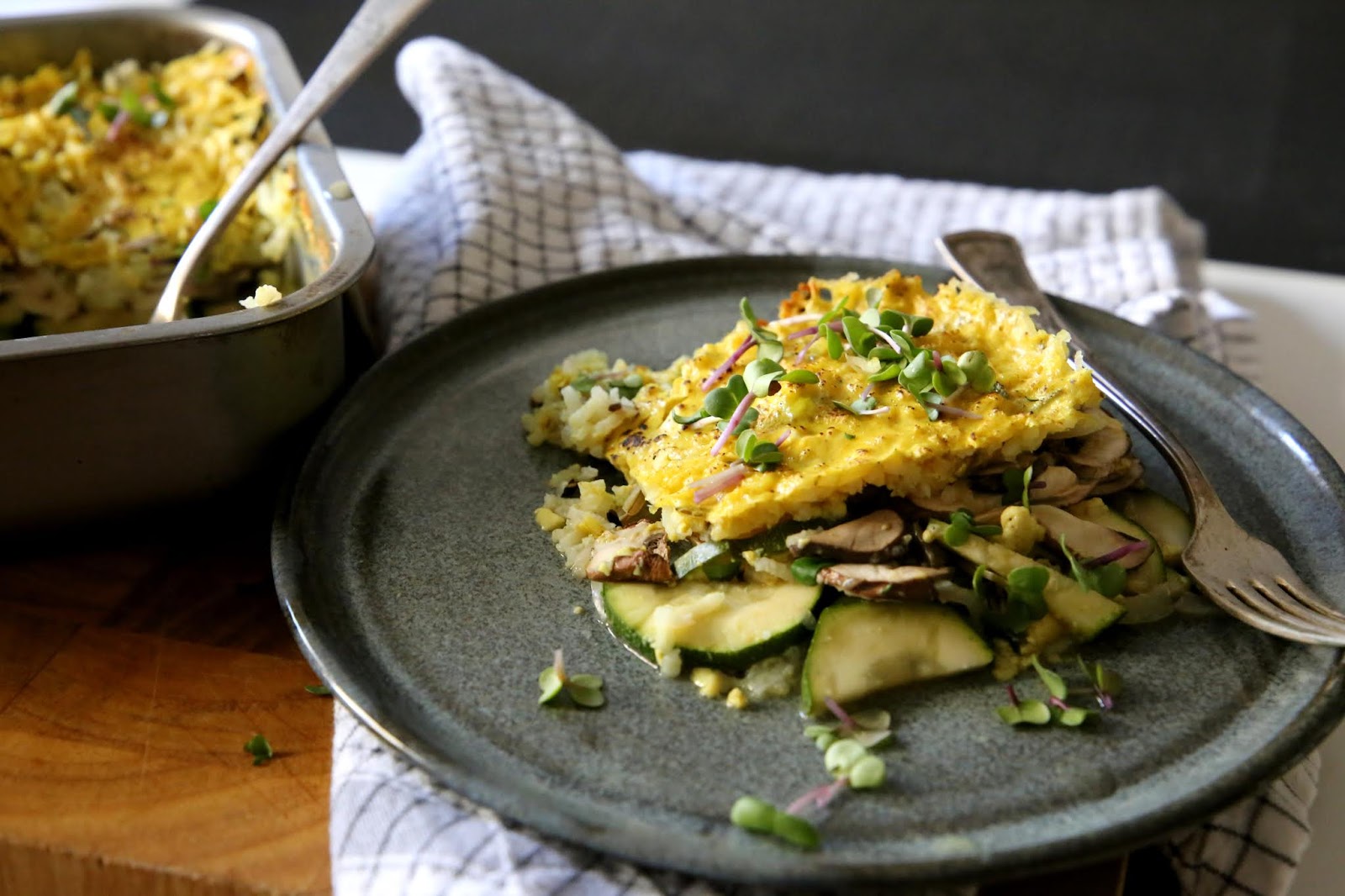Heute sparen wir mal Kalorien: Vegetarischer Curry-Gemüse Auflauf mit Reis