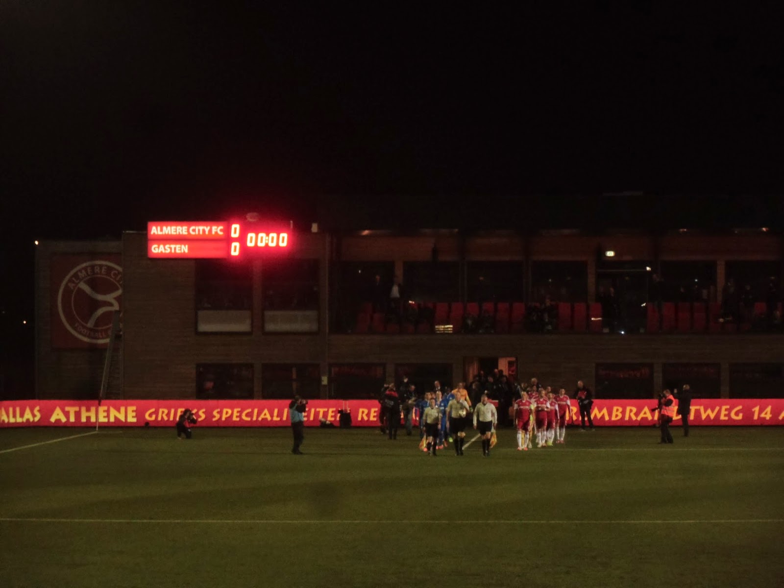 Eindhoppen: Almere City FC Stadion