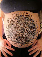 Pintura de Henna para embarazadas