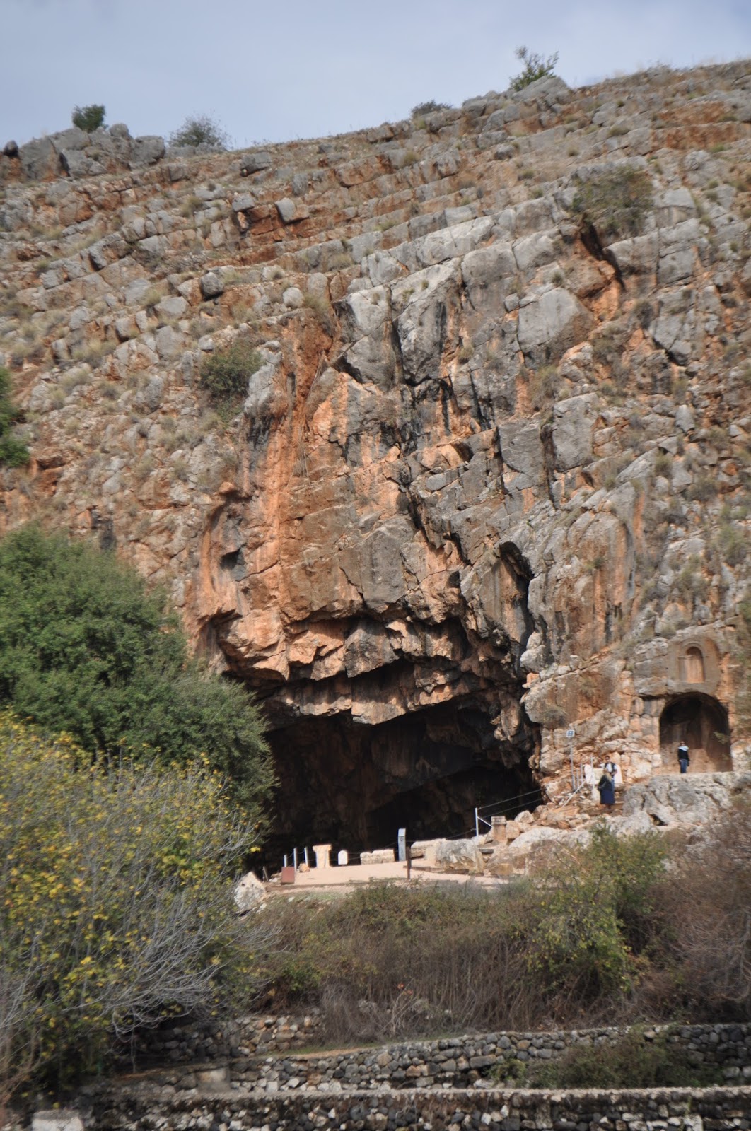 Heroes, Heroines, and History The Gates of Hell Ceasarea Philipi