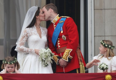 Prince William & Princess Kate Middleton First Kisses
