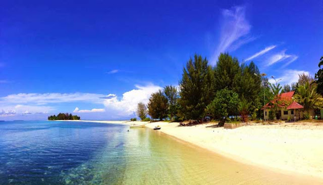 Tempat Wisata Terbaik Di Pulau Morotai  