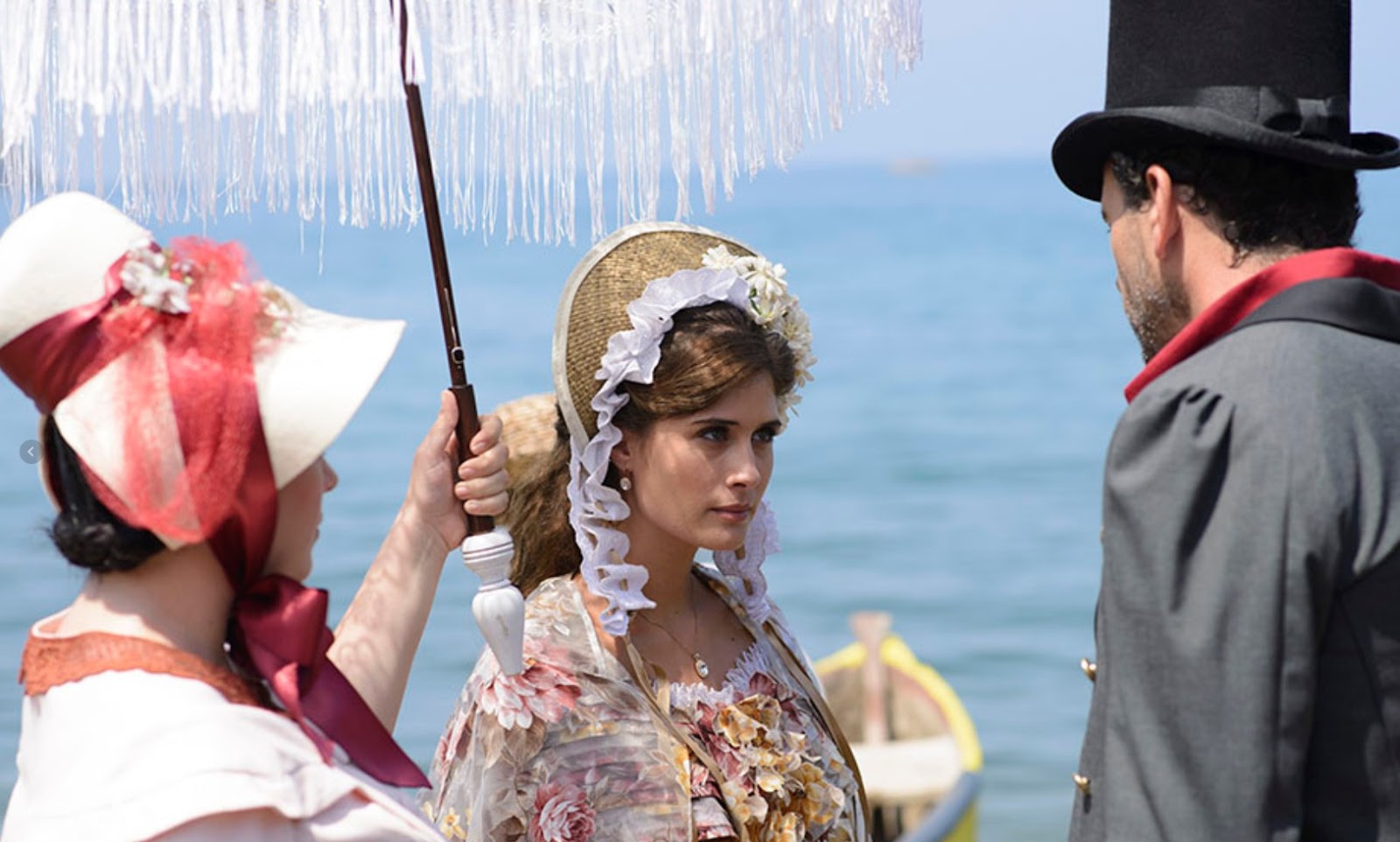 Bambina Bianca Nata Da Genitori Neri