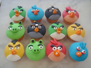 Angry Birds cupcakes from Aunty Yochana