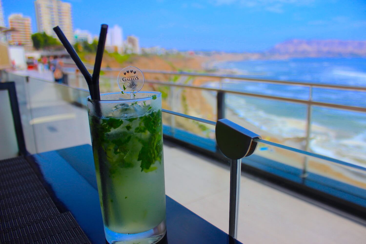 vivaldino mojito and view