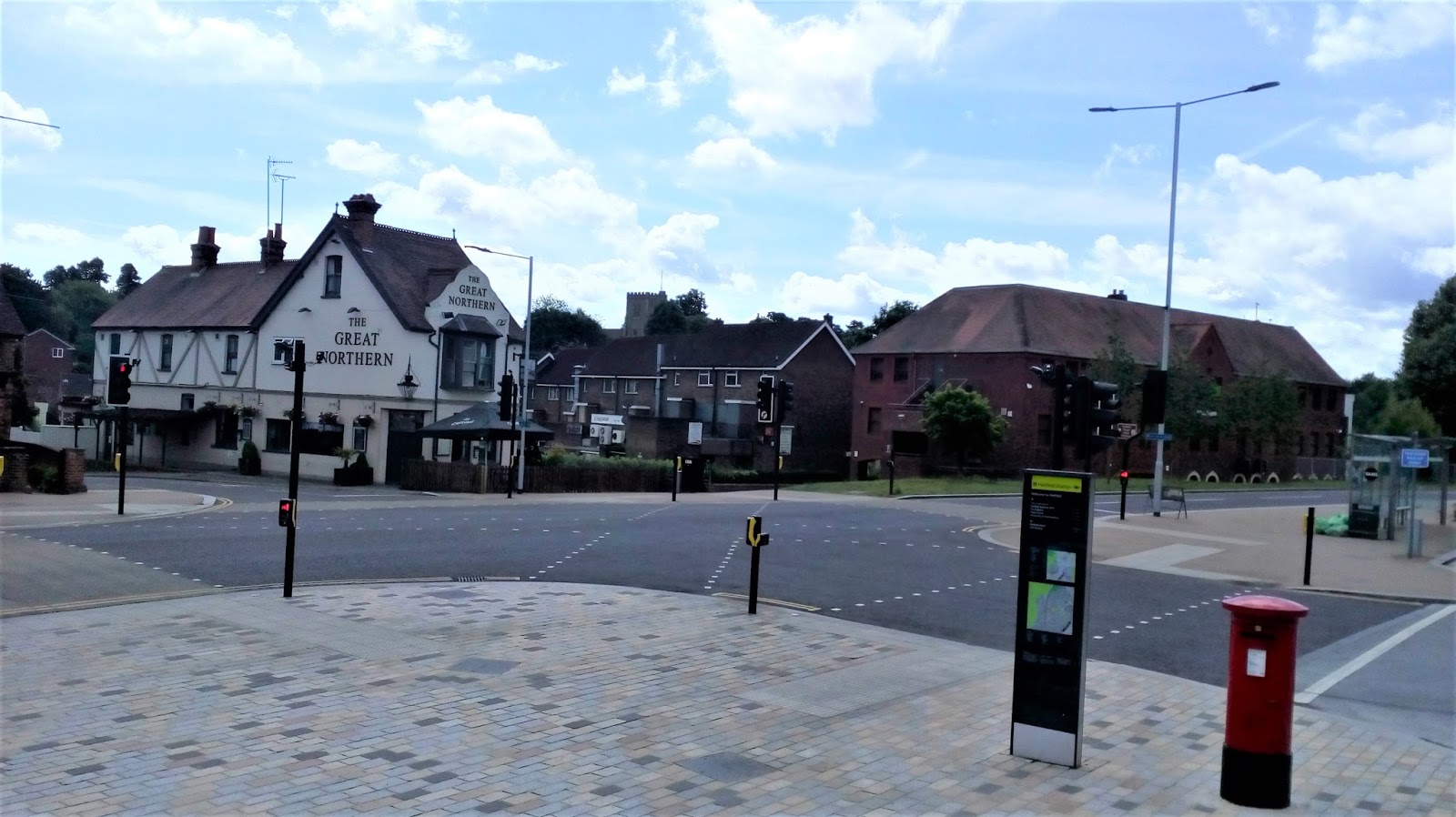 Diagonal pedestrian crossing. Crossroads with a pedestrian crossing diagonally Diagonal pedestrian crossing. Crossroads with a pedestrian crossing diagonally