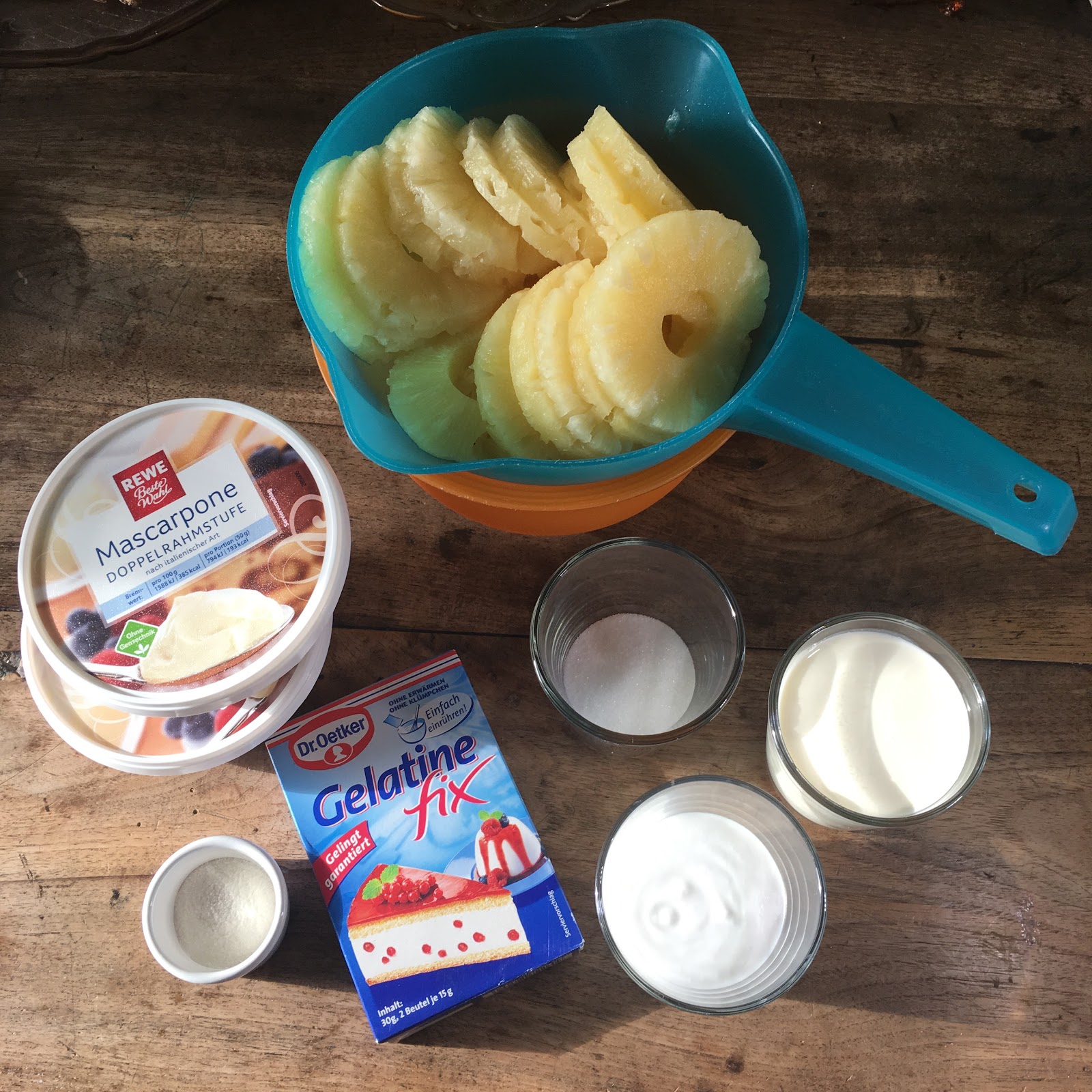 Ein Stück heile Welt : Kokos-Ananas-Torte