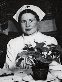 IRENA SENDLER Enfermera (1910-2008) Salvó 2500 Niños del HOLOCAUSTO
