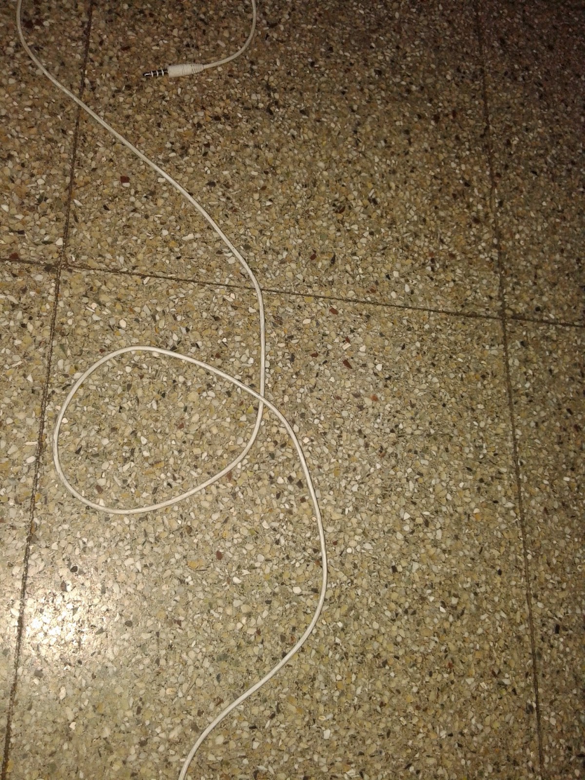 Nail Polish Colored Headphones Home Decoration By Waste Material