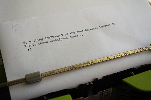 Olivetti Lettera 32 writing sample - Amostra da escrita da Olivetti Lettera 32