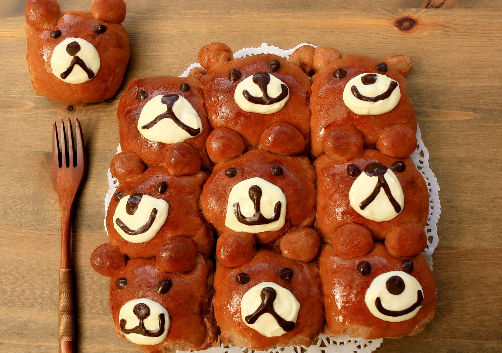 Josephine S Recipes Homemade Rilakkuma Pull Apart Bread Buns Nutella Bread Rolls 小熊巧克力麵包 自家製パン レシピ 可愛いリラックマちぎりパン の作り方 Cute Kawaii Bread