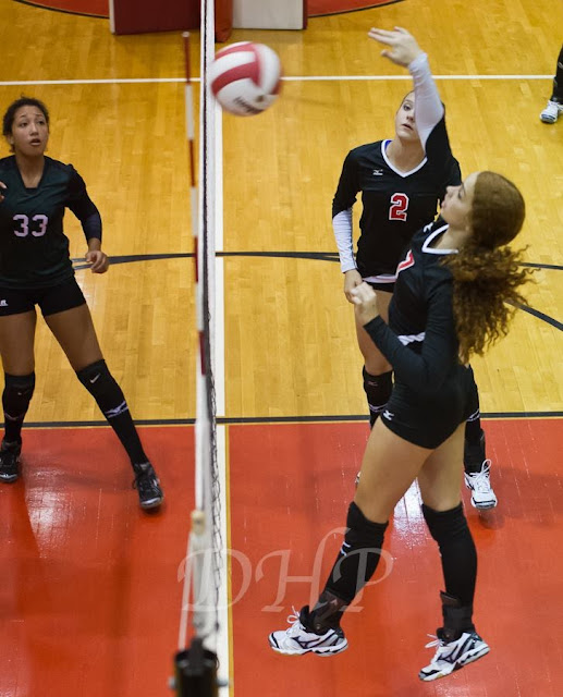 ELKMONT ALABAMA VARSITY VOLLEYBALL TAKES TWO