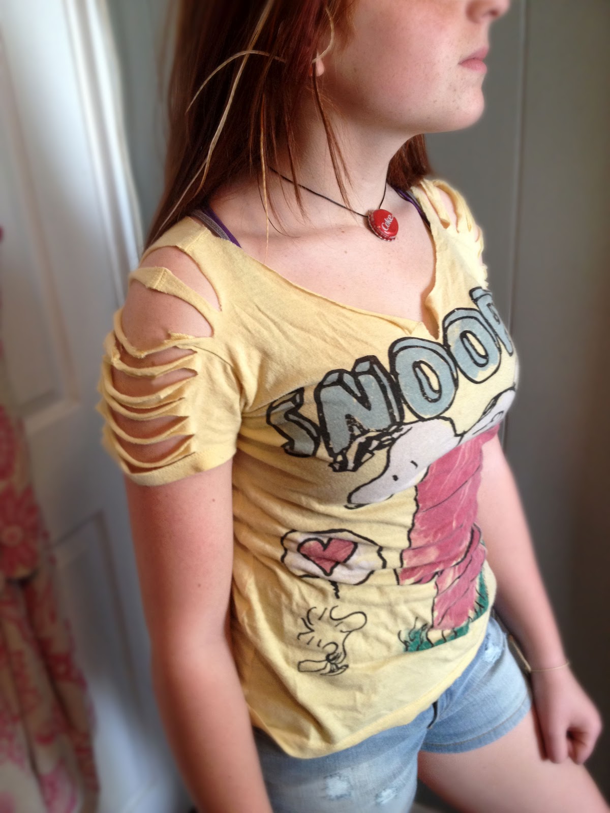 Brazen Bernadette: DIY T-shirt Alterations