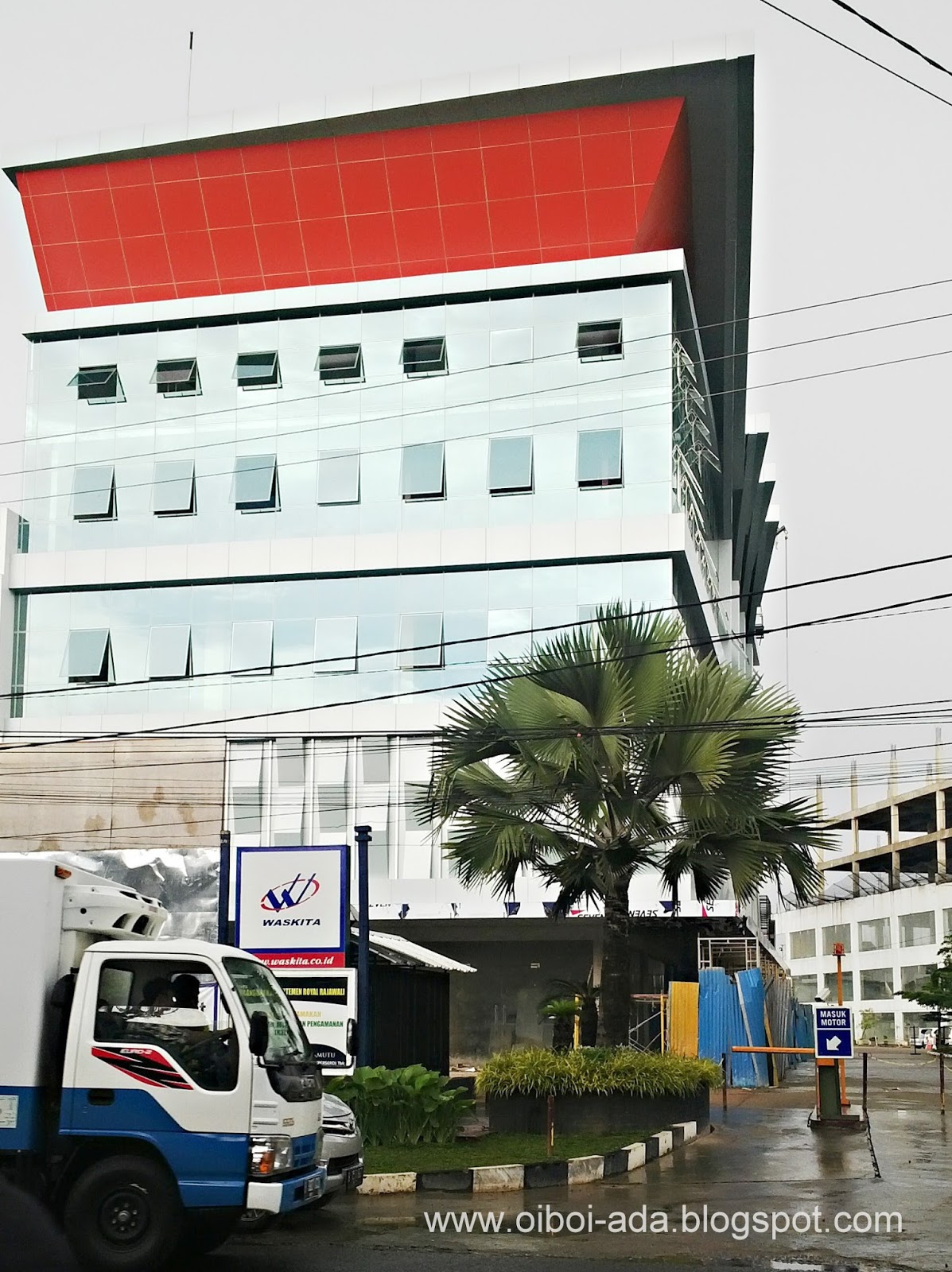 Osbond Gym Review Celebrity fitness adalah operator pusat kebugaran dengan jaringan. osbond gym review