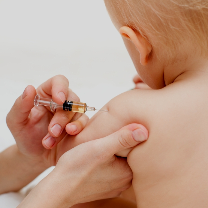 Giới thiệu địa chỉ một số trung tâm, cơ sở tiêm phòng vaccine cho bé nên đến Giới thiệu địa chỉ một số trung tâm, cơ sở tiêm phòng vaccine cho bé nên đến