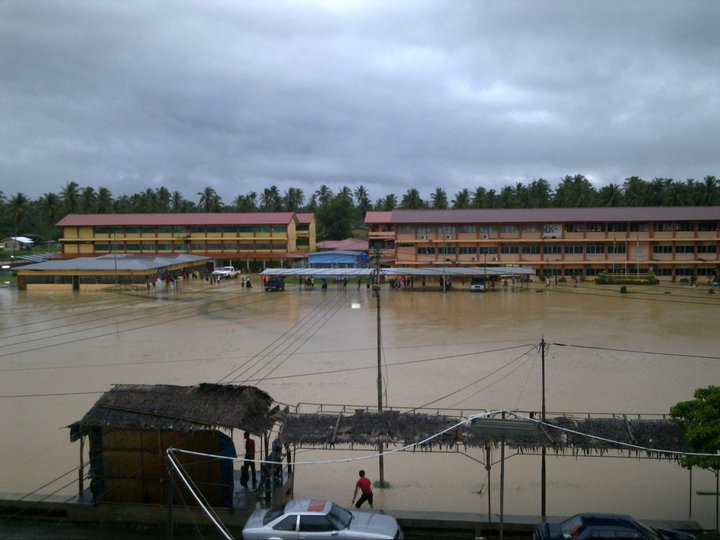 Kejadian Banjir di Kota Marudu Mac 2011 I LOVE MARUDU