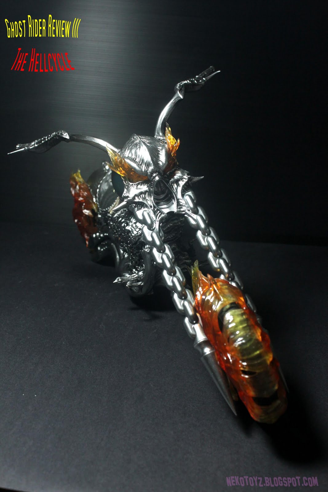 Neko Toyz: Hot Toys MMS 133 Ghost Rider Review III : The Hellcycle