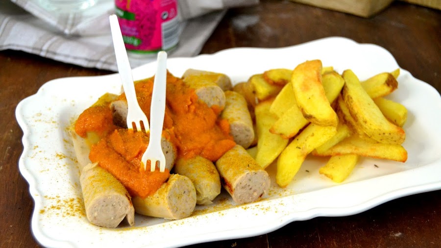Currywurst. Receta de salchichas alemanas al curry.