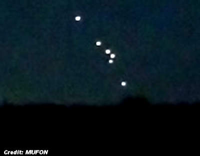 UFO Orbs Photographed Over Forest Grove, Oregon 9-19-14