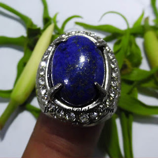 Cincin Mustika Lapis Lazuli cincin mustika lapis lazuli, harga batu lapis lazuli, harga batu lapis lazuli serat emas, asal batu lapis lazuli, batu lapis lazuli asli, khasiat batu lapis lazuli urat emas, cara merawat batu lapis lazuli, batu lazuli, manfaat batu lapis lazuli, mustika bertuah, mustika asli, batu bertuah, mustika mistik, barang mistik, barang koleksi, mustika ajian, buntat geliga, geliga mistik, geliga mustika, buntat lipan,