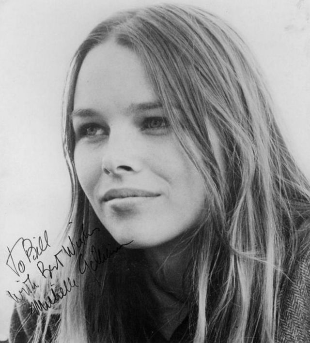 Nackt Michelle Phillips  Candid Photographs
