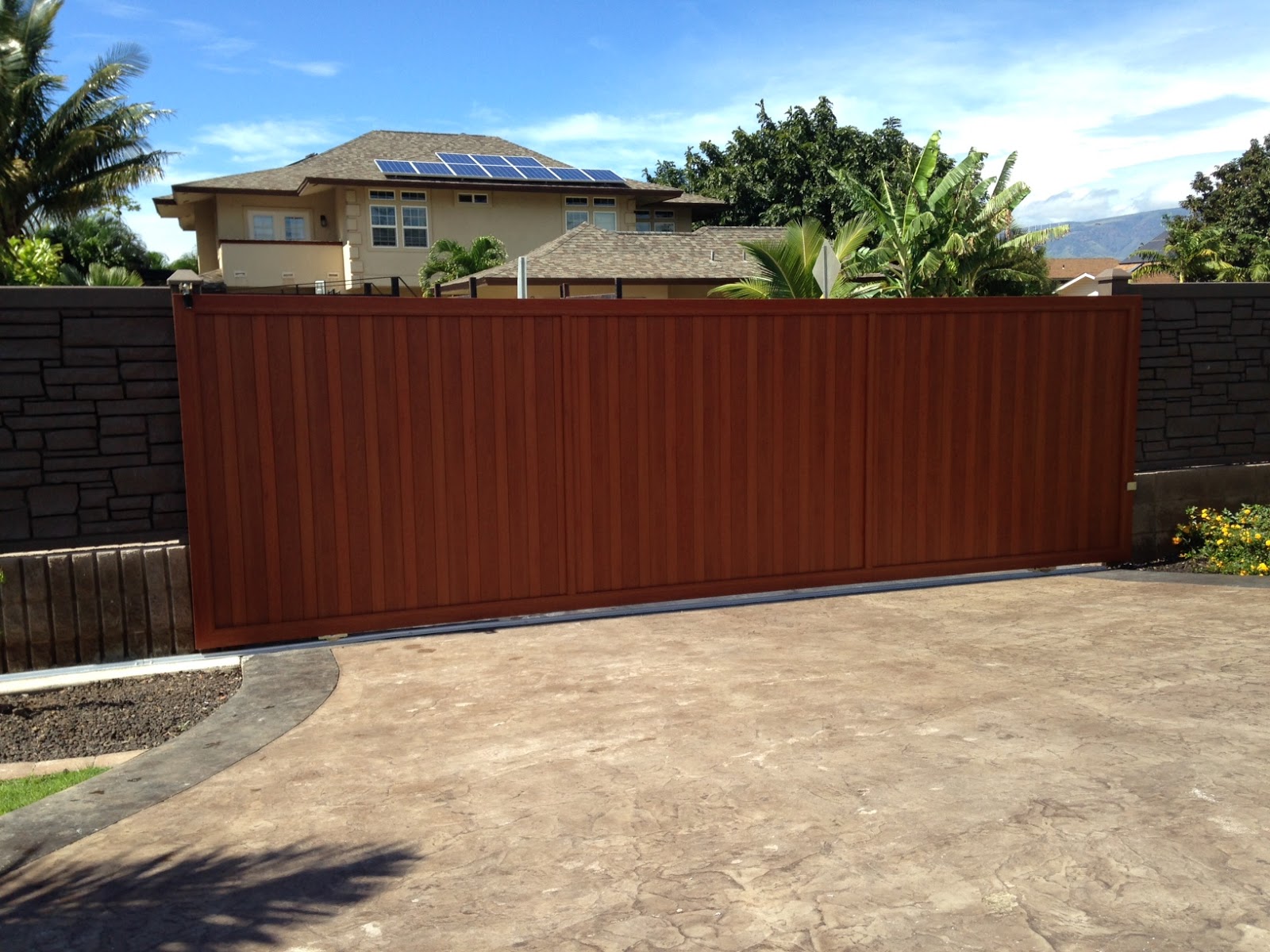 Maui Garage Doors, Inc. Maui Garage...Gates?
