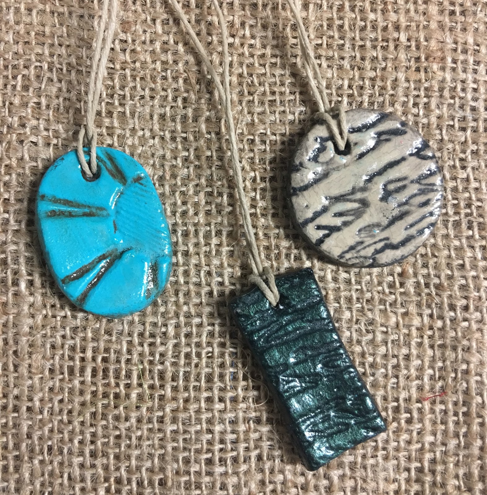 Creative Paperclay® air dry modeling material Making Jewellry with